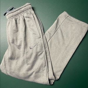 Nike Therma-Fit Sweatpants